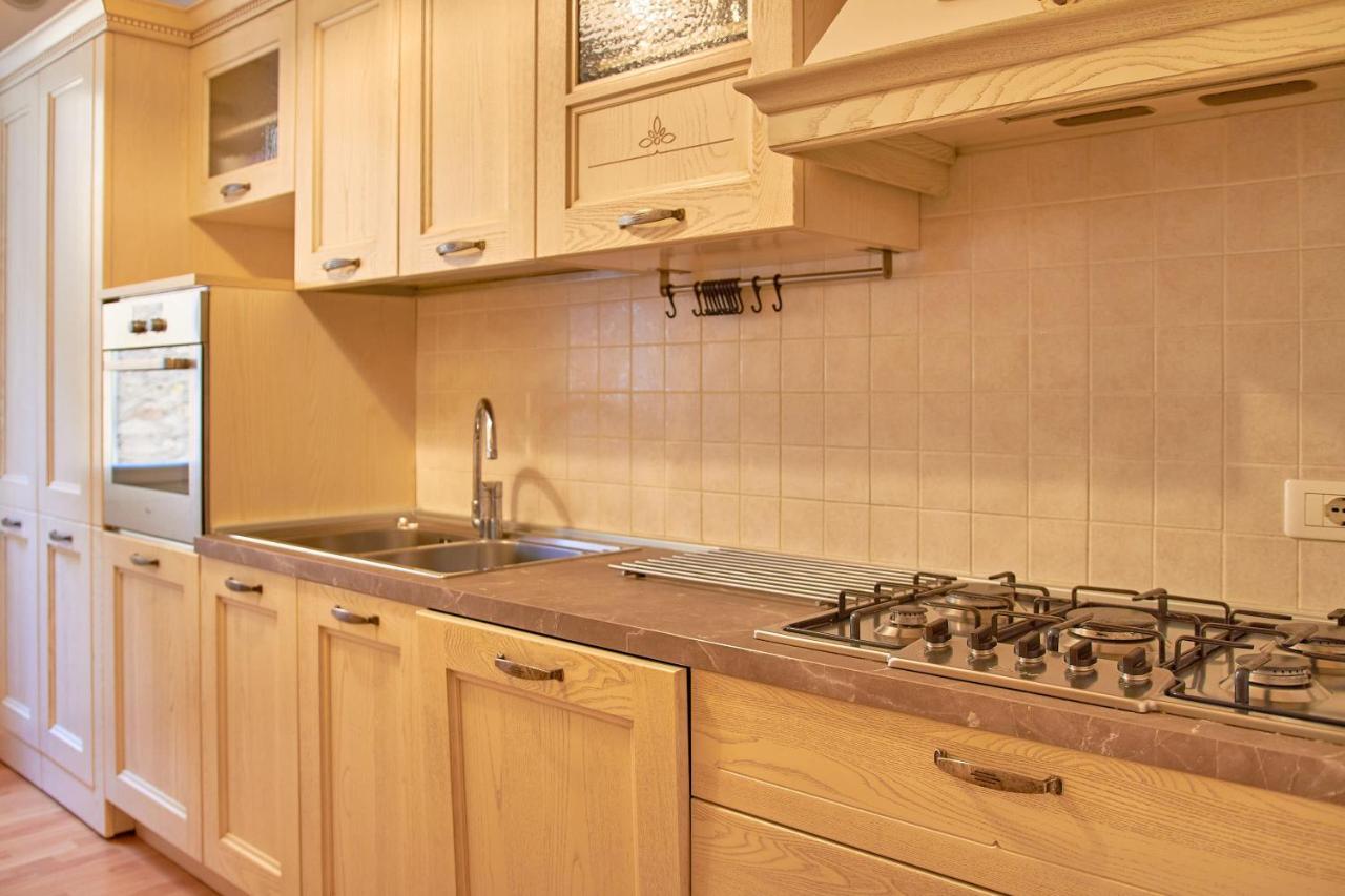 Apartmentsgarda - Residenza Dei Navigatori Torri del Benaco Kültér fotó