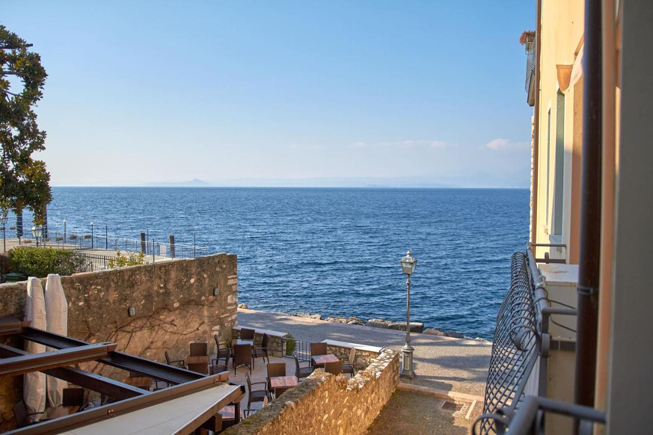 Apartmentsgarda - Residenza Dei Navigatori Torri del Benaco Kültér fotó