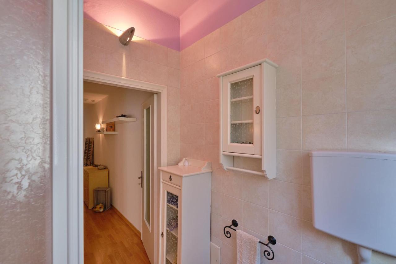 Apartmentsgarda - Residenza Dei Navigatori Torri del Benaco Kültér fotó